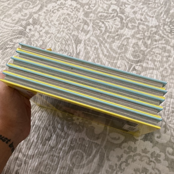 Getting To Know Natures Children Animal Books Hard Cover Bundle - Picture 4 of 7